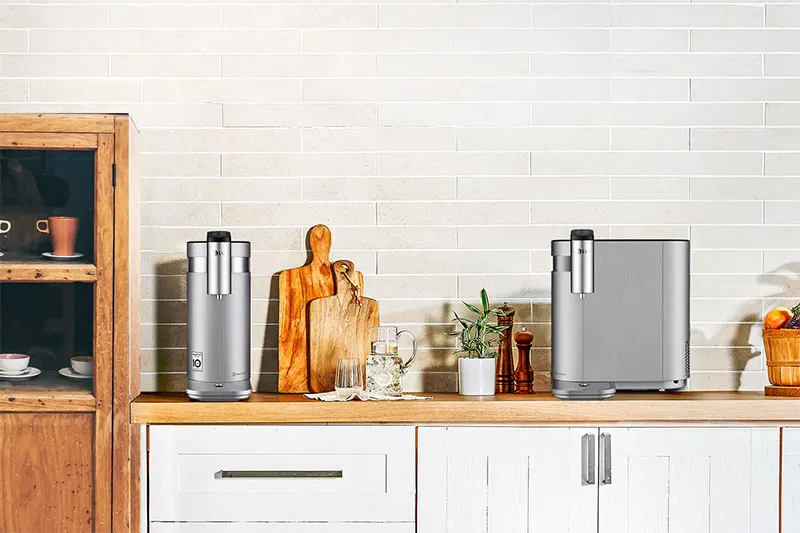 Pour Conveniently with a Moveable Tap