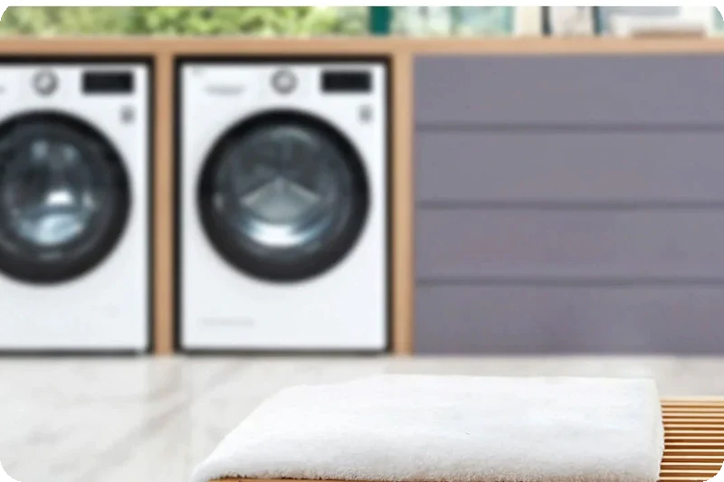 LG ThinQ app remotely monitoring and controlling the FV1450S2W washer.