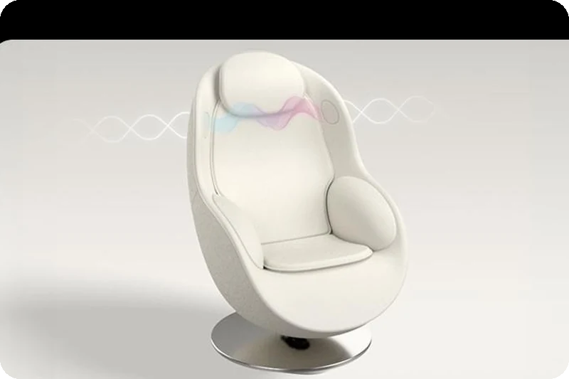 A person relaxing in the LG Arte massage chair during Mind Care.